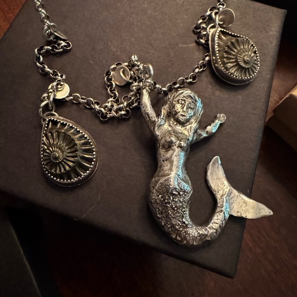 Solid Sterling Silver Mermaid Pendant Necklace - Picture 6 of 7